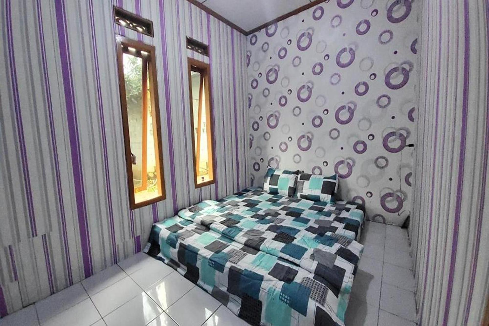 Villa Zoya 2 Pondok Cipaseban ภายนอก รูปภาพ